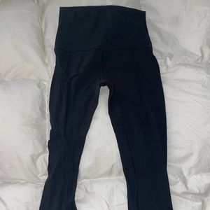 3/4 cropped Lululemon leggings